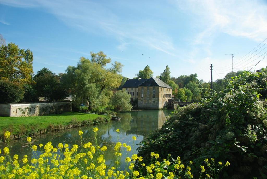 Residence Moulin Le Cygne Stenay Esterno foto